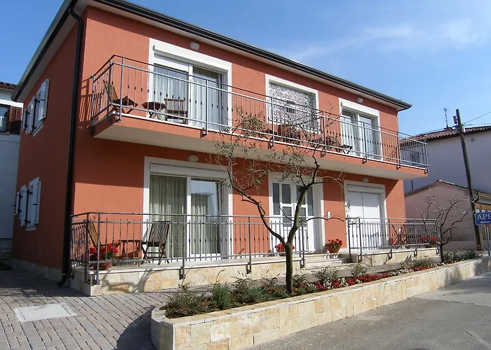 Apartments Nina